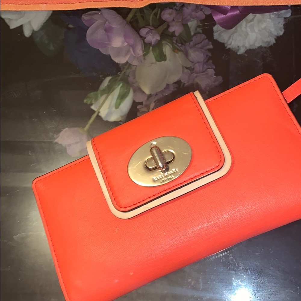 Sassy Kate Spade.